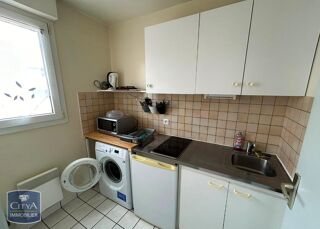 Appartement à louer 1 pièce 25 m²