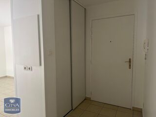  Appartement à louer 3 pièces 60 m²