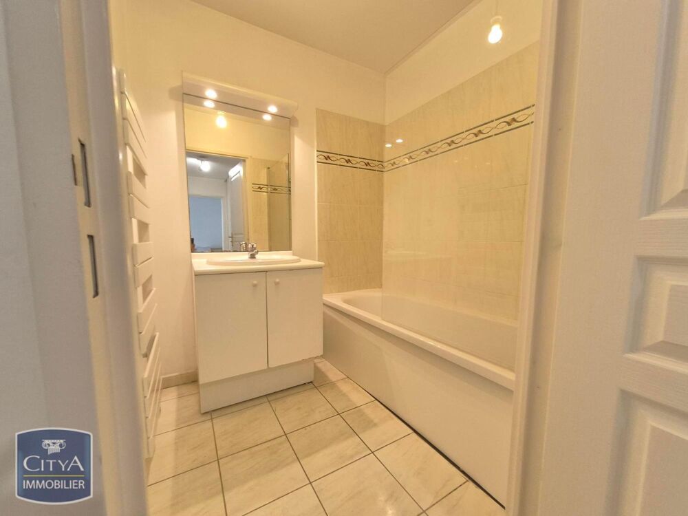 location Appartement - 2 pièce(s) - 48 m² Sainte-Catherine (62223)