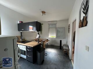  Appartement à louer 2 pièces 37 m²
