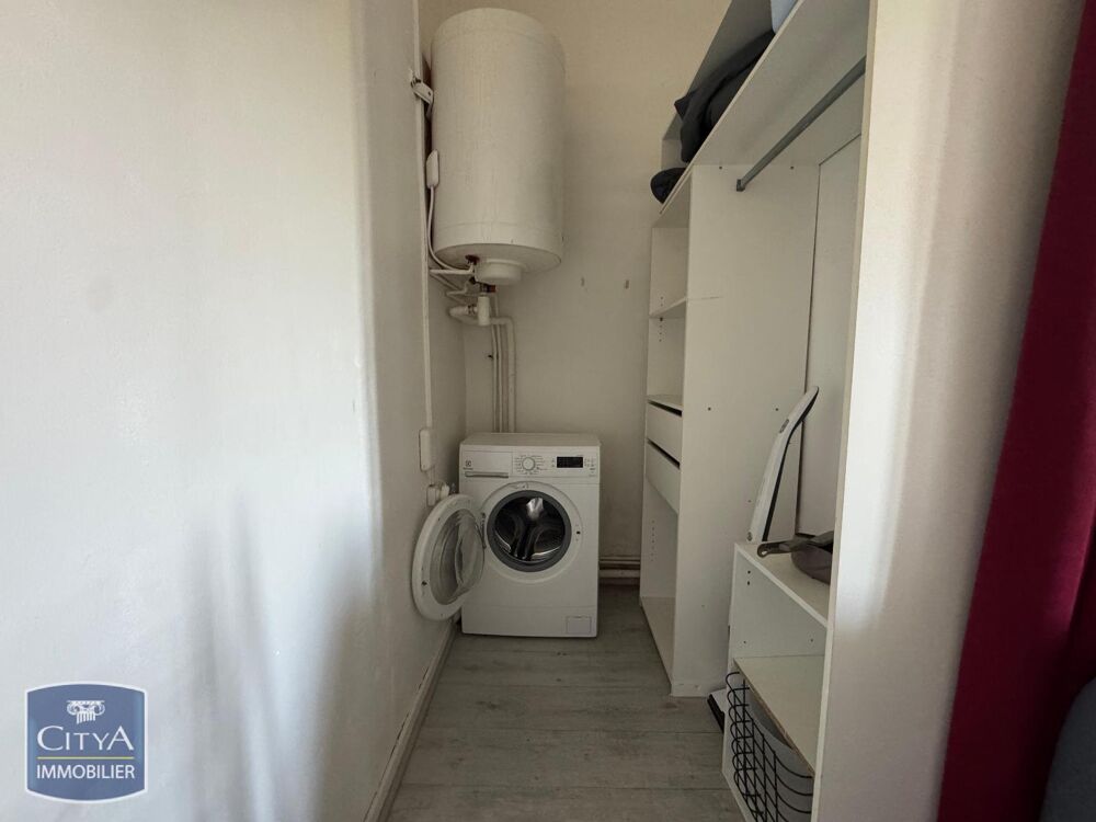 À LOUER : Appartement T1 situé à Rochefort. Ce charmant ....