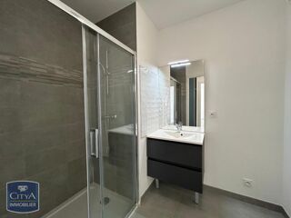  Appartement à louer 3 pièces 62 m²