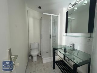  Appartement à louer 2 pièces 45 m²