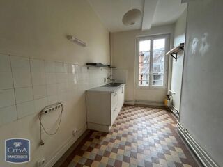  Appartement à louer 4 pièces 103 m²