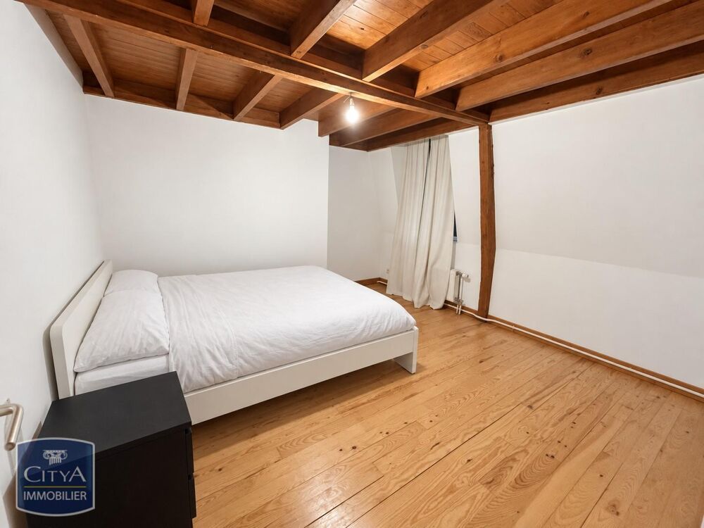 location Appartement - 3 pièce(s) - 85 m² Lille (59000)