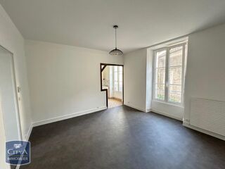  Appartement à louer 3 pièces 52 m²