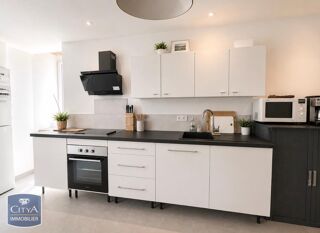  Appartement � louer 4 pi�ces 101 m�