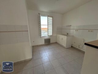  Appartement à louer 3 pièces 68 m²