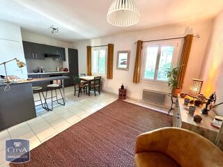  Appartement à louer 2 pièces 37 m²