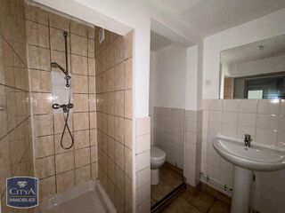  Appartement à louer 3 pièces 63 m²