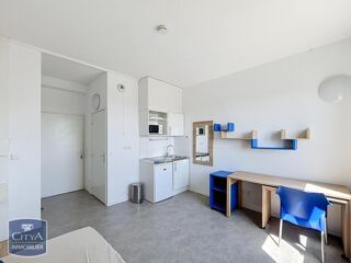  Appartement à louer 1 pièce 18 m²
