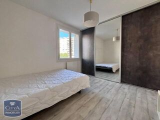  Appartement à louer 2 pièces 44 m²