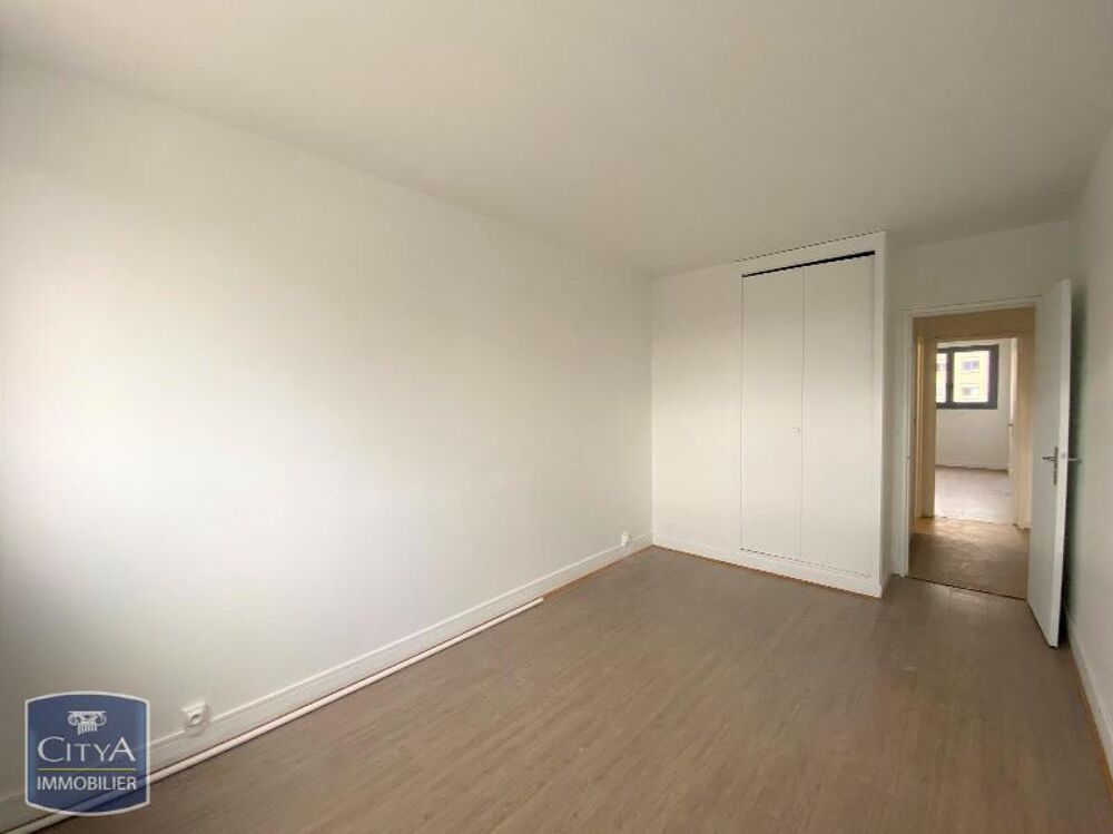 location Appartement - 3 pièce(s) - 77 m² Rambouillet (78120)