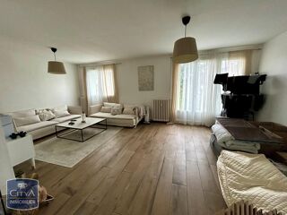  Appartement à louer 4 pièces 70 m²