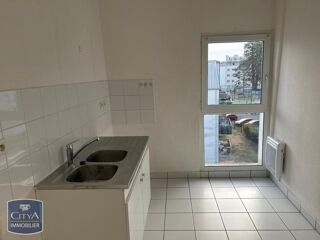  Appartement à louer 3 pièces 61 m²