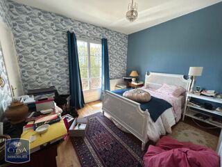  Appartement à louer 4 pièces 89 m²