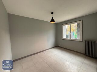  Appartement à louer 3 pièces 61 m²