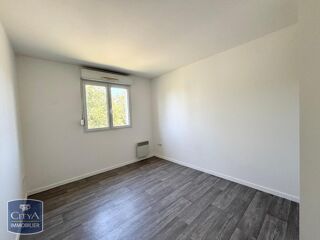  Appartement à louer 2 pièces 55 m²