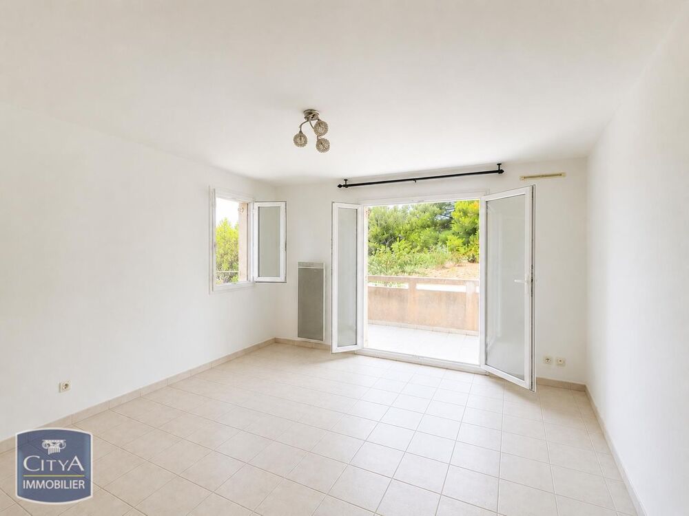 location Appartement - 3 pièce(s) - 55 m² Vitrolles (13127)