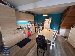  Maison à louer 3 pièces 89 m²
