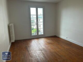  Appartement à louer 3 pièces 86 m²