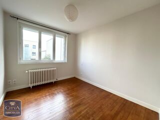  Appartement à louer 3 pièces 58 m²