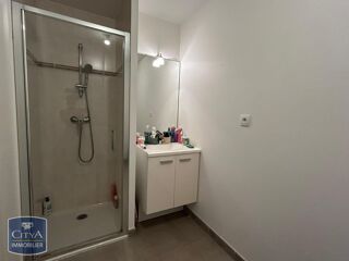  Appartement à louer 2 pièces 48 m²