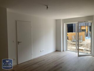 Appartement à louer 3 pièces 65 m²