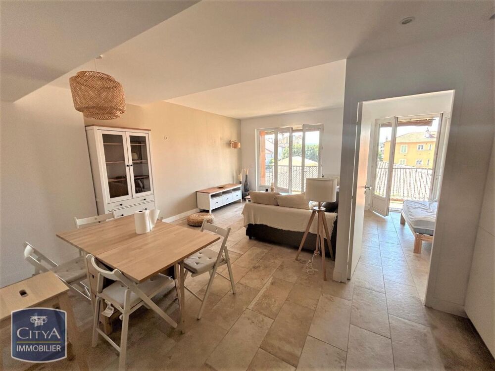 EXCLUSIVITÉ - APPARTEMENT ENTIEREMENT REFAIT A NEUF MEUB....