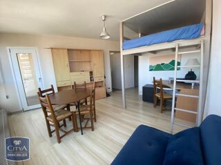  Appartement à louer 1 pièce 32 m²