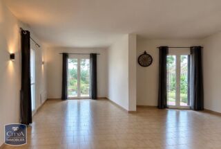  Maison à louer 4 pièces 101 m²