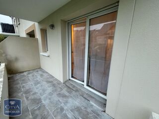 Appartement à louer 1 pièce 28 m²