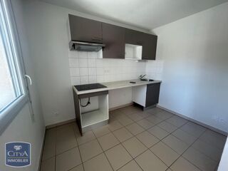  Appartement à louer 3 pièces 57 m²