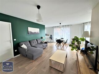  Appartement à louer 3 pièces 76 m²