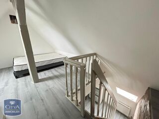  Appartement à louer 1 pièce 30 m²