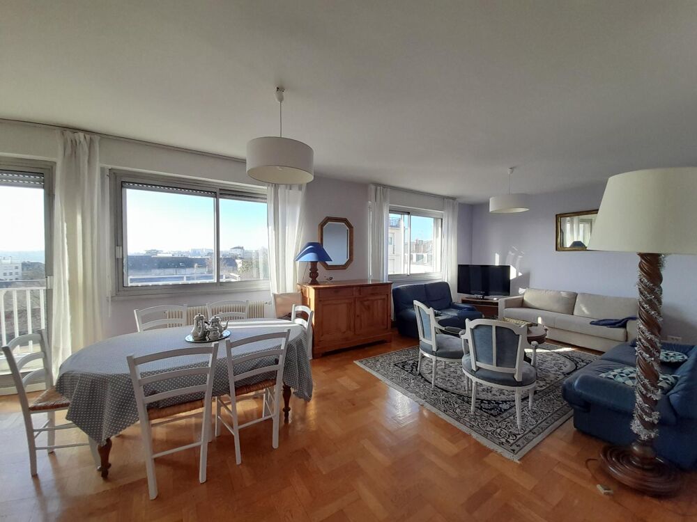 À LOUER : Appartement rénové T4 de grand standing situé ....