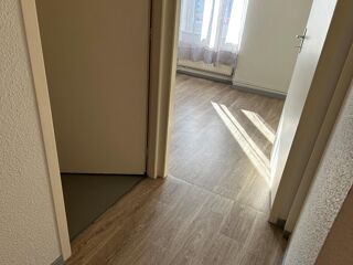  Appartement à louer 2 pièces 51 m²