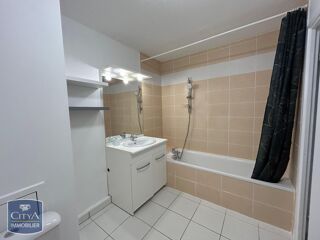  Appartement à louer 2 pièces 46 m²