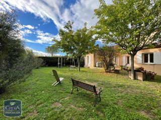  Villa à louer 5 pièces 111 m²
