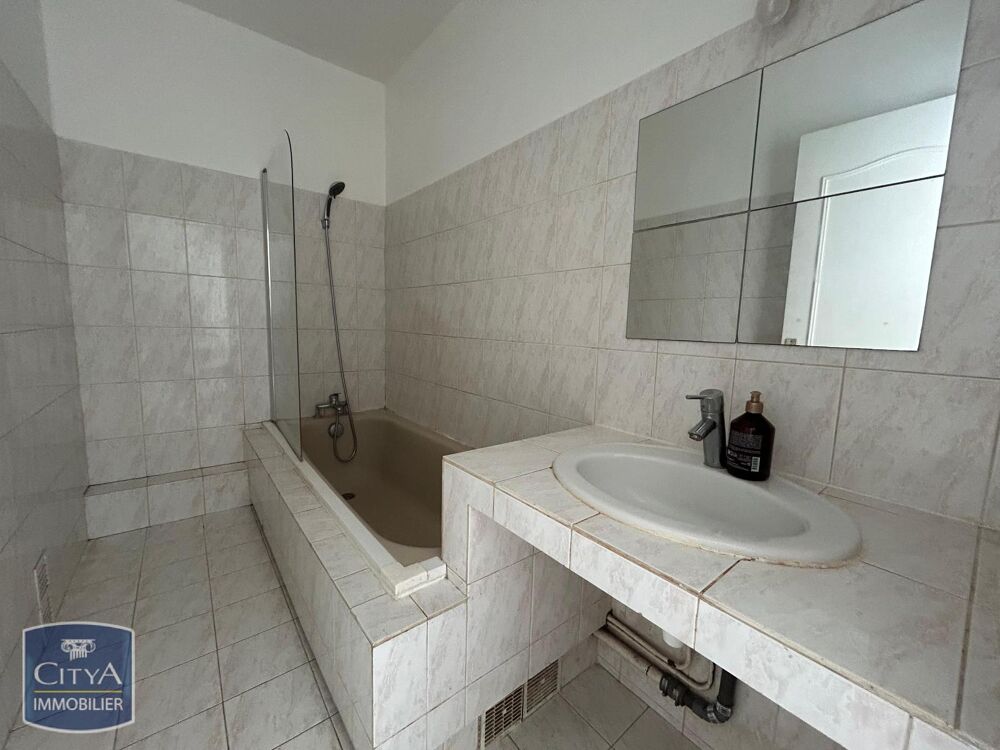 location Appartement - 3 pièce(s) - 58 m² Noisy-le-Grand (93160)