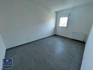 location Appartement - 3 pièce(s) - 55 m² Arles (13200)