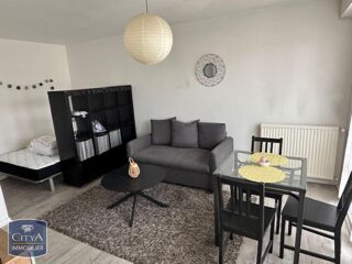  Appartement à louer 1 pièce 34 m²