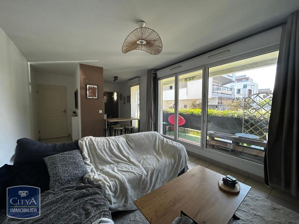 location Appartement - 2 pièce(s) - 49 m² Lucé (28110)