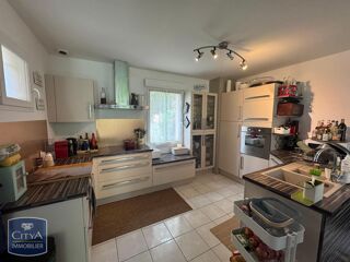  Villa à louer 4 pièces 96 m²