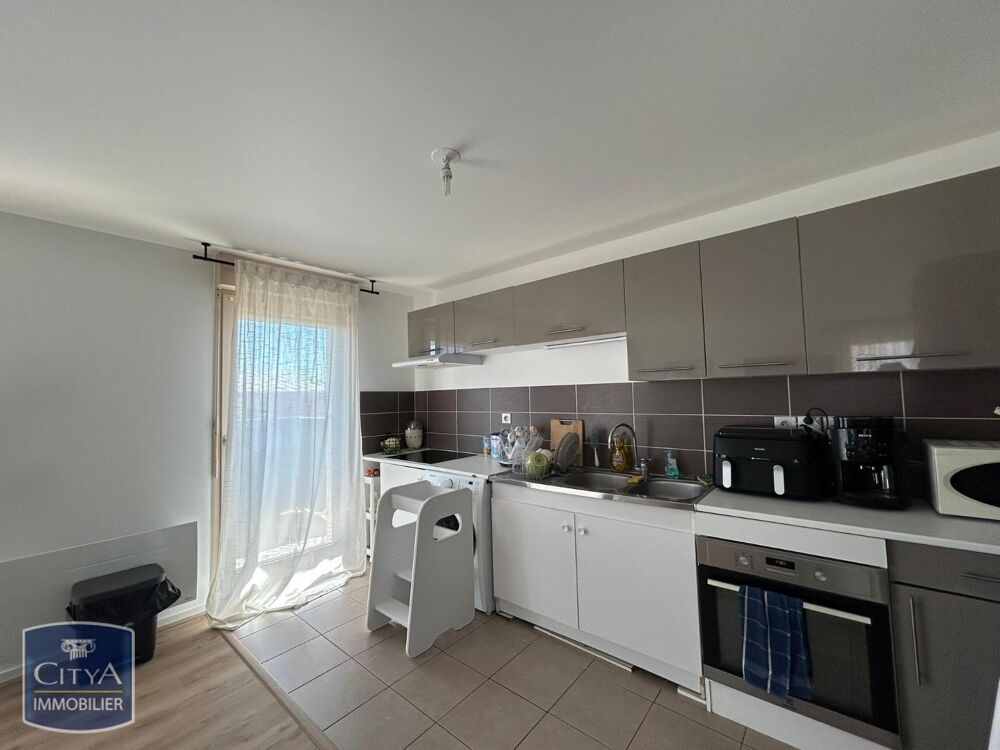 EXCLUSIVITÉ - À LOUER - T3 AVEC TERRASSE - LE COUDRAY À ....