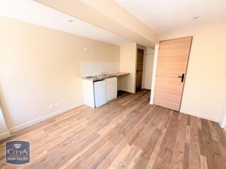  Appartement à louer 1 pièce 17 m²