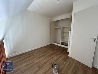  Appartement à louer 1 pièce 33 m²