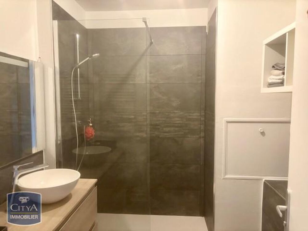 location Appartement - 2 pièce(s) - 45 m² Vannes (56000)