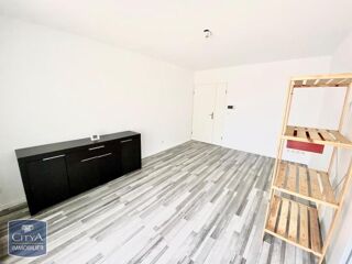  Appartement à louer 3 pièces 50 m²