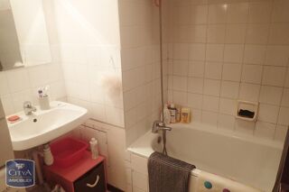  Appartement à louer 2 pièces 59 m²